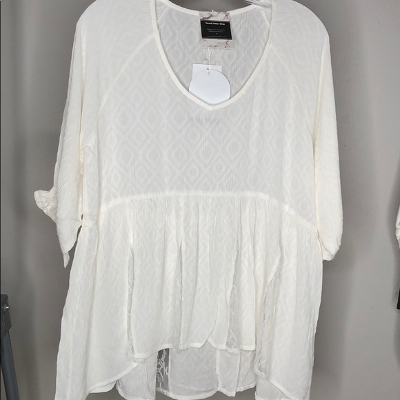 Off white top - Picture 3 of 6